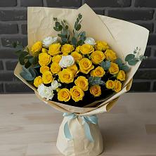 Букет цветов из:  Розы в Кировский Курской области