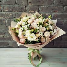 Букет цветов из:  Альстромерии, Розы и Хризантемы #REPLACE_PRED# Кировский Курской области