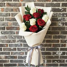 Букет цветов из:  Розы в Кировский Курской области