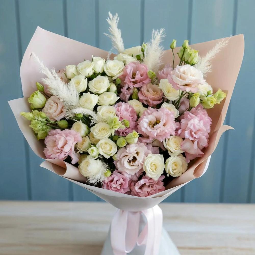 Букет цветов из: Альстромерии и Розы в Кировский Курской области