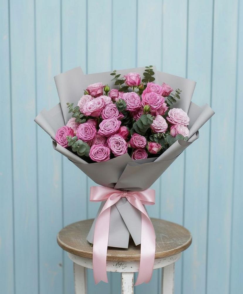 Букет цветов из: Розы в Кировский Курской области