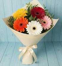 Букет цветов из:  Герберы в Кировский Курской области