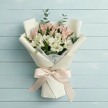 Букет цветов из:  Альстромерии в Кировский Курской области