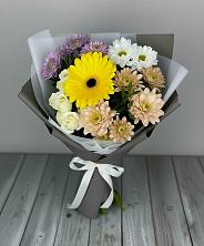 Букет цветов из:  Розы, Герберы и Хризантемы в Кировский Курской области
