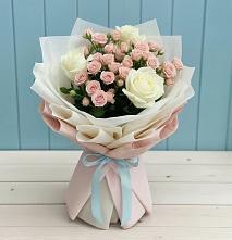 Букет цветов из:  Розы #REPLACE_PRED# Кировский Курской области
