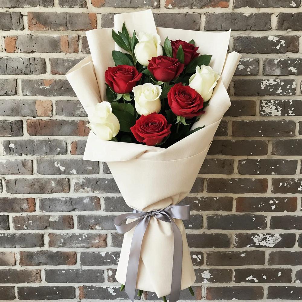 Букет цветов из: Розы в Кировский Курской области