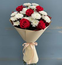 Букет цветов из:  Розы и Хризантемы в Кировский Курской области